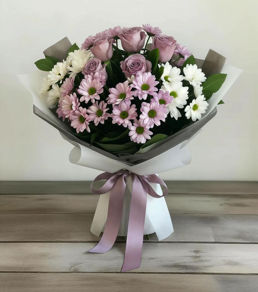 Букет цветов из: Хризантемы и Розы в Придорожной