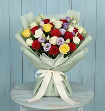 Букет цветов из:  Розы #REPLACE_PRED# Придорожной