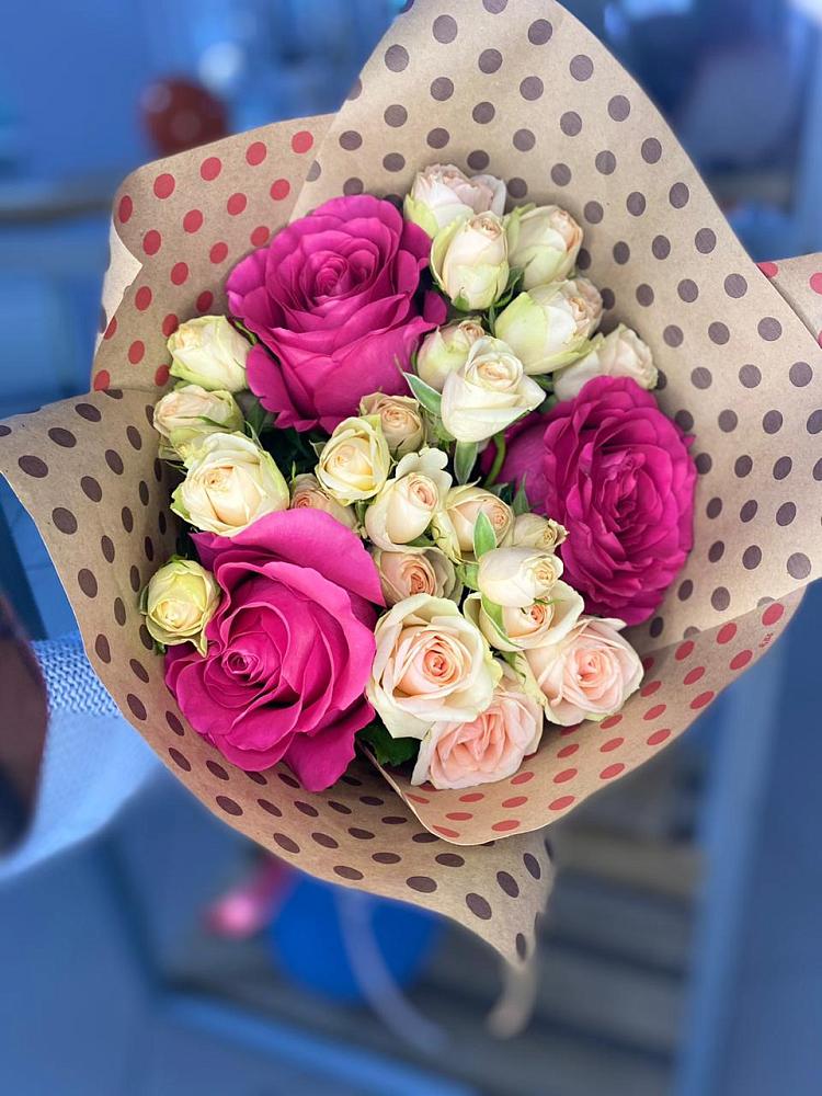 Букет цветов из: Розы в Придорожной