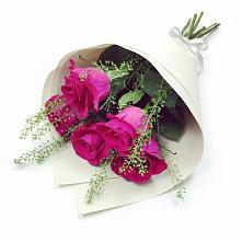 Букет цветов из:  Розы в Придорожной