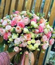 Букет цветов из:  Розы #REPLACE_PRED# Придорожной