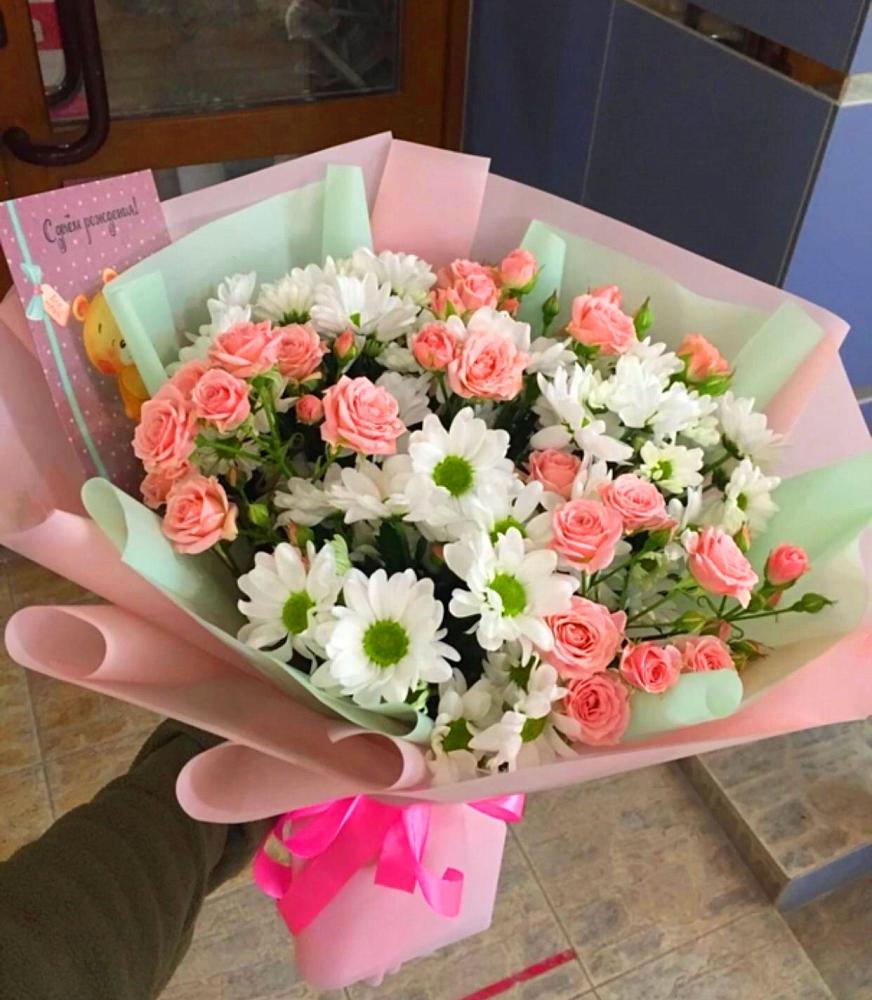 Букет цветов из: Розы и Хризантемы в Придорожной