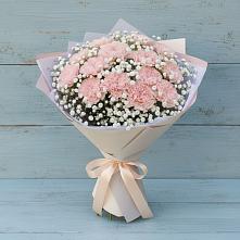 Букет цветов из:  Гвоздики в Придорожной