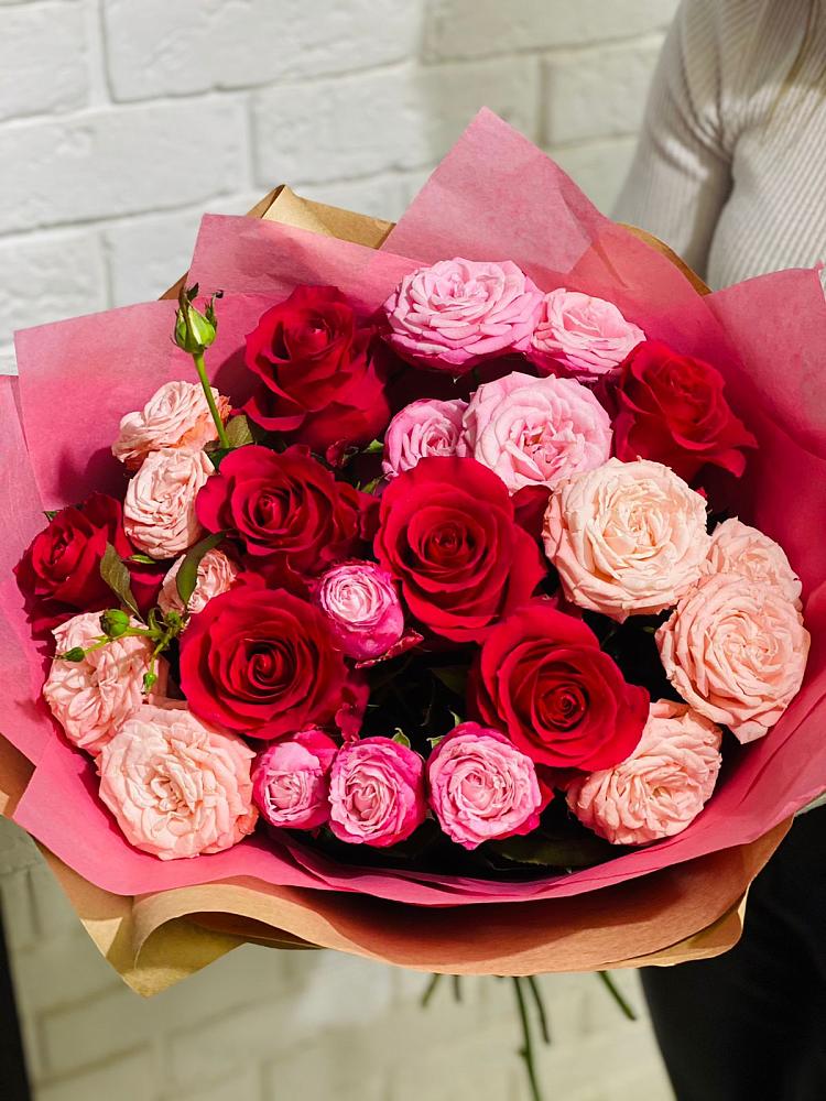 Букет цветов из: Розы в Придорожной