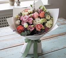 Букет цветов из:  Розы, Лизиантусы и Гвоздики в Придорожной