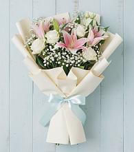 Букет цветов из:  Лилии в Придорожной